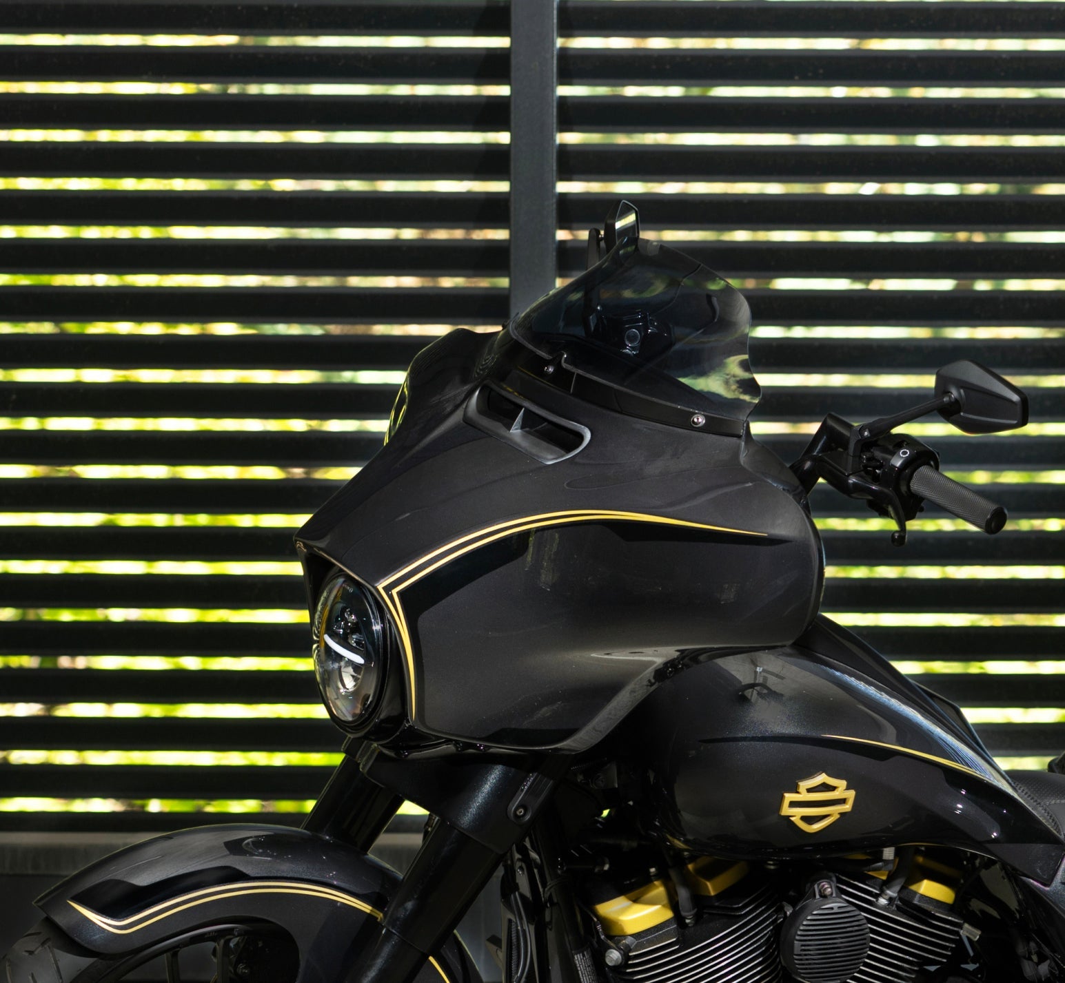 7.5" Tinted Windshield for Harley Davidson FLH 2014-2023