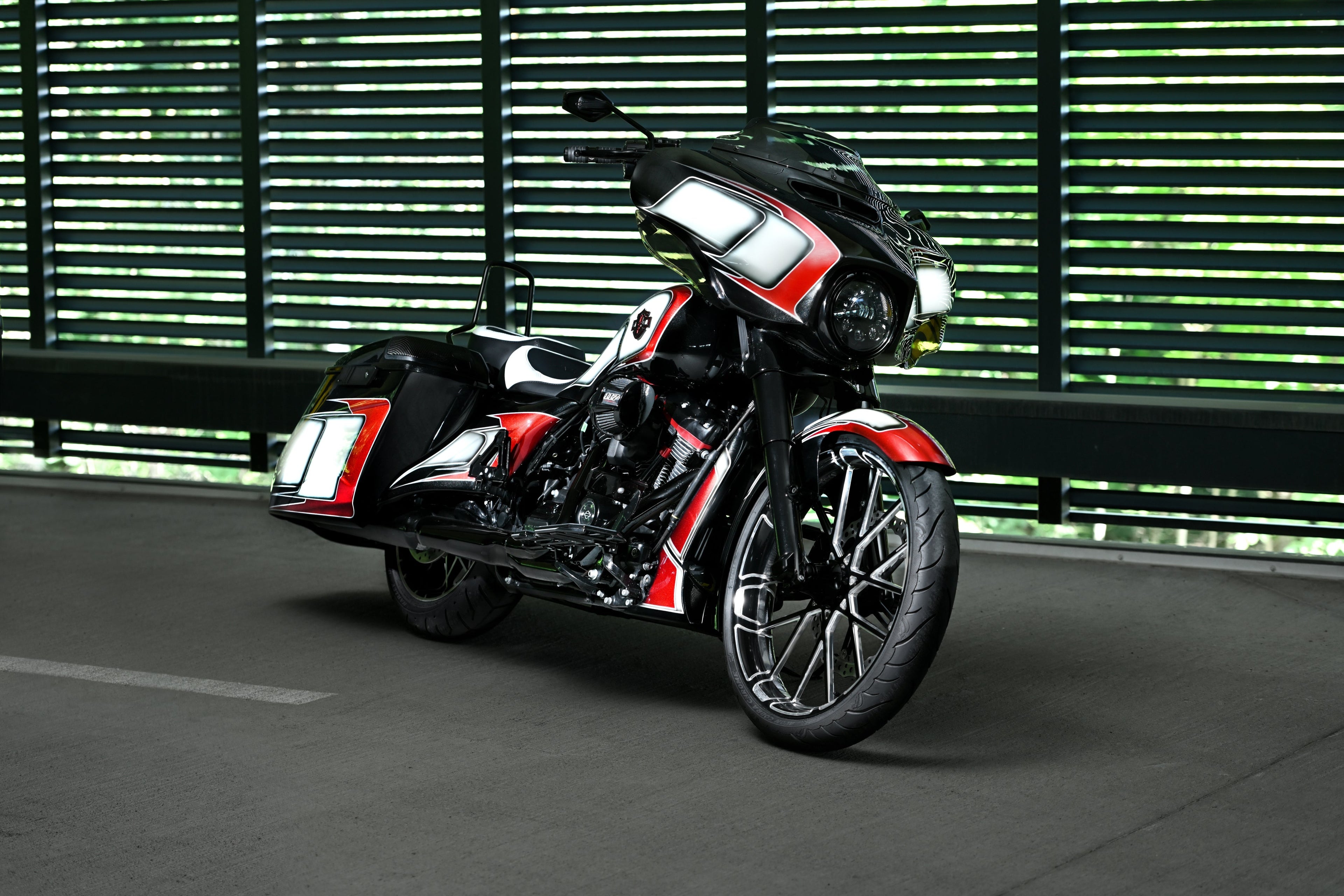 Black Series Windshield Trim for Harley Davidson FLH 2014-2023