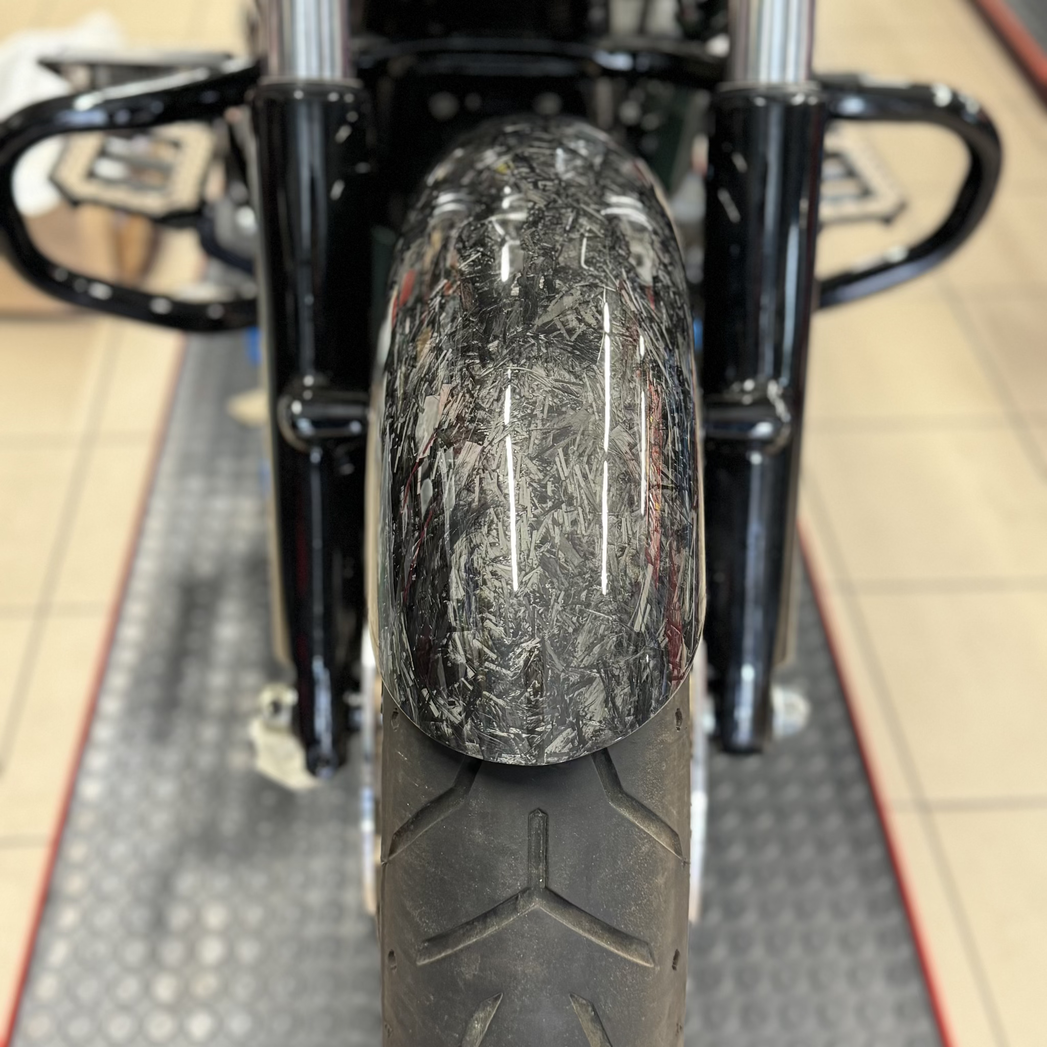 Mid Length Forged Carbon Fiber Front Fender for Harley Davidson Touring 14-23