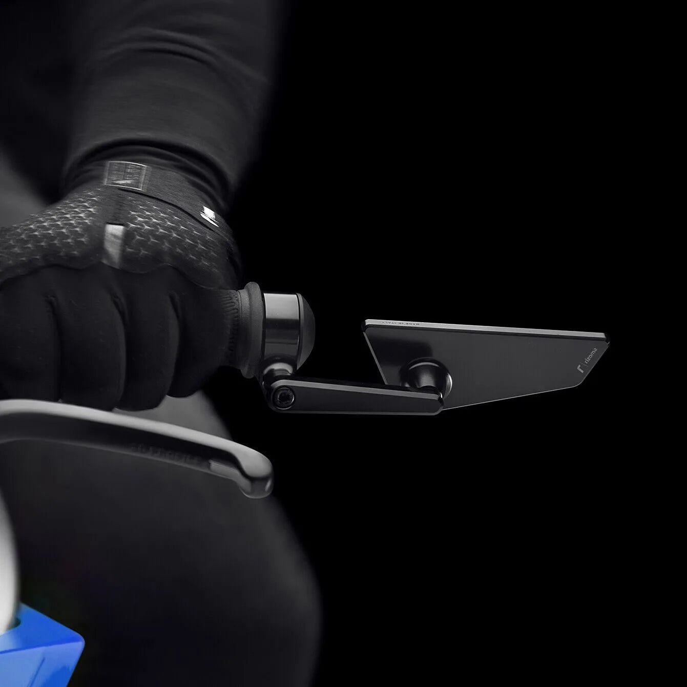 RIZOMA – CUT-EDGE STYRENDE SPEJL