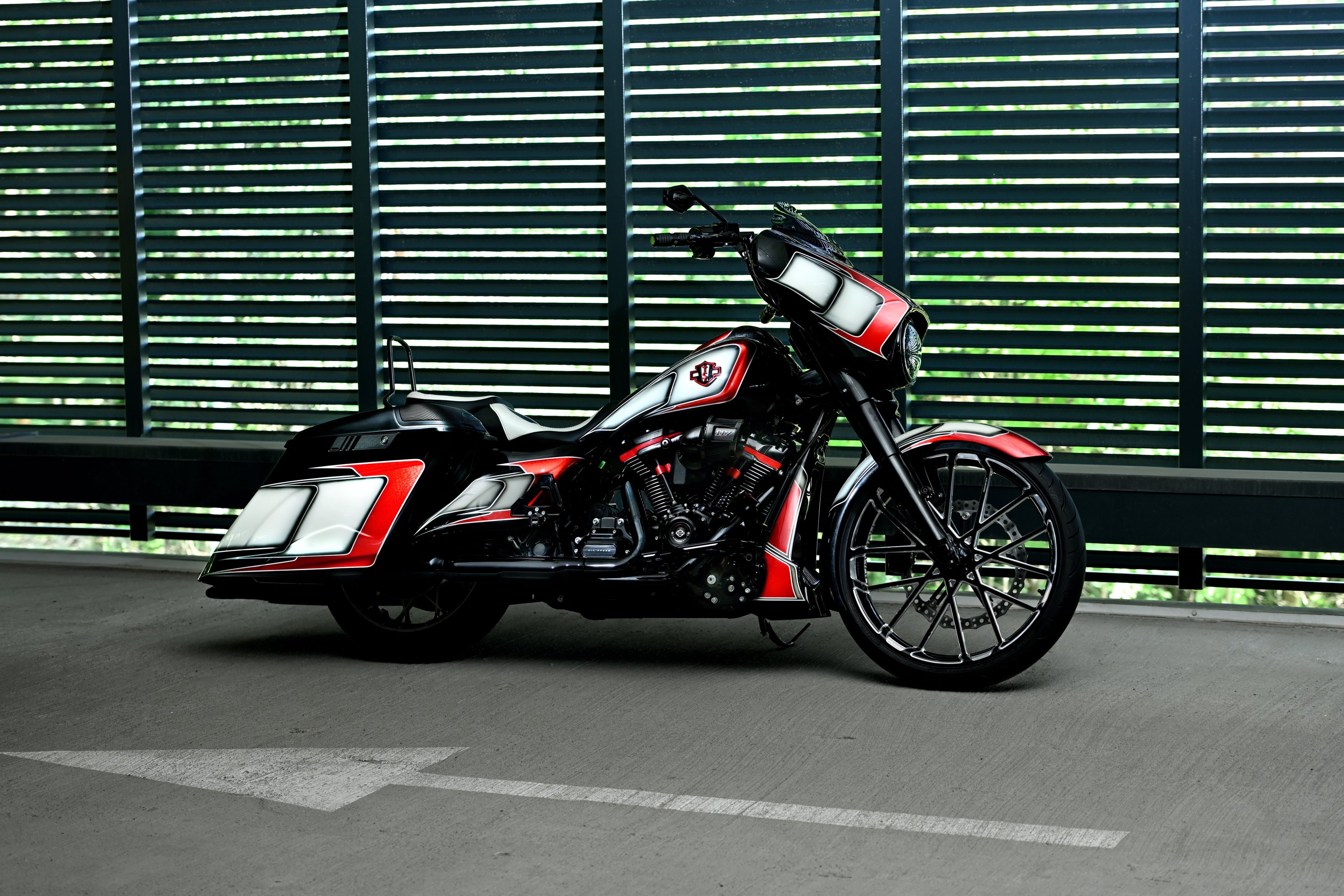 Morocco Side Cover and Celtic Tank Shroud Set For Harley Davidson Touring 2014 up