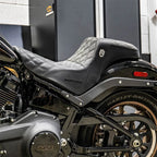 Saddlmen SDC Performance Grip – Pro Series u/ryglæn til (Softail/Touring/Dyna)