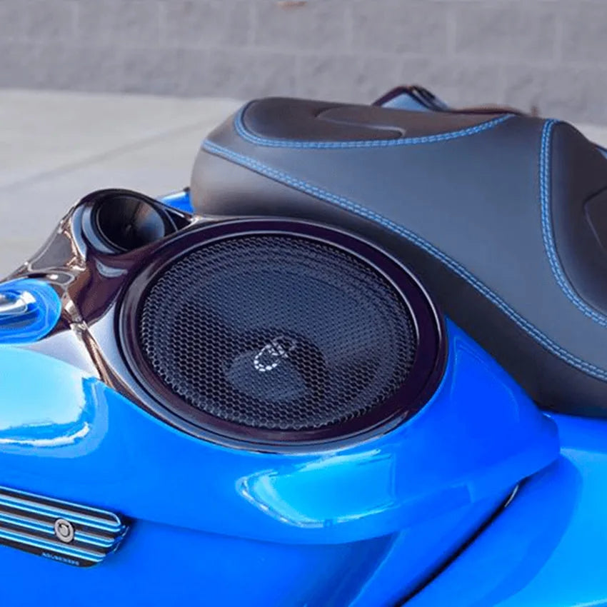 Speed By Design Twisted 8 sidetaske låg med 8" højttaler udskæring til Harley-Davidson Street Glide, Road Glide og Electra Glide 2014-2023