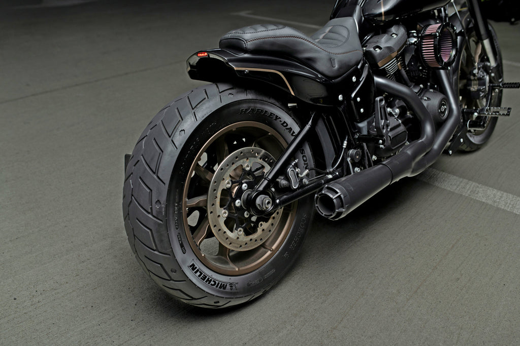 Crook Series Short Rear Fender for Harley Davidson Street Bob, Softail Standard 180-200 tire