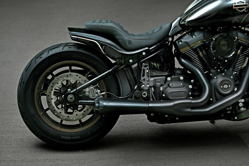 Crook Series Short Rear Fender for Harley Davidson Street Bob, Softail Standard 180-200 tire