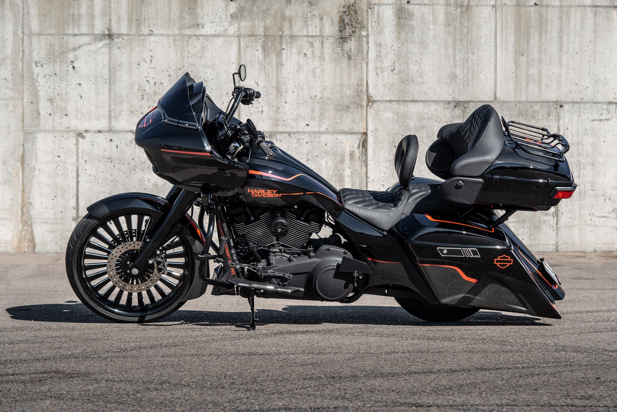 Magnus side cover and tank shroud set for Harley Davidson Touring 2014 up models