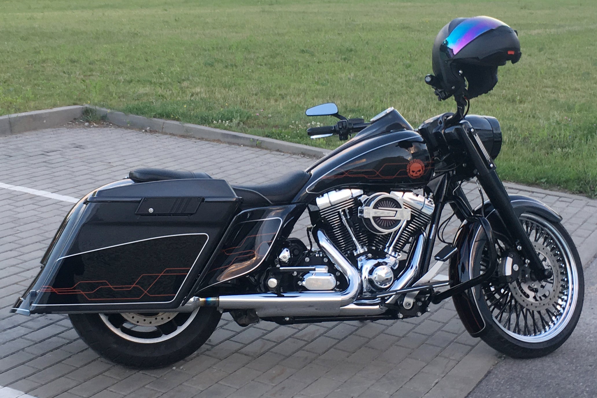 Rocca Side Cover and Tank Shroud set for Harley Davidson Touring 2014 up models