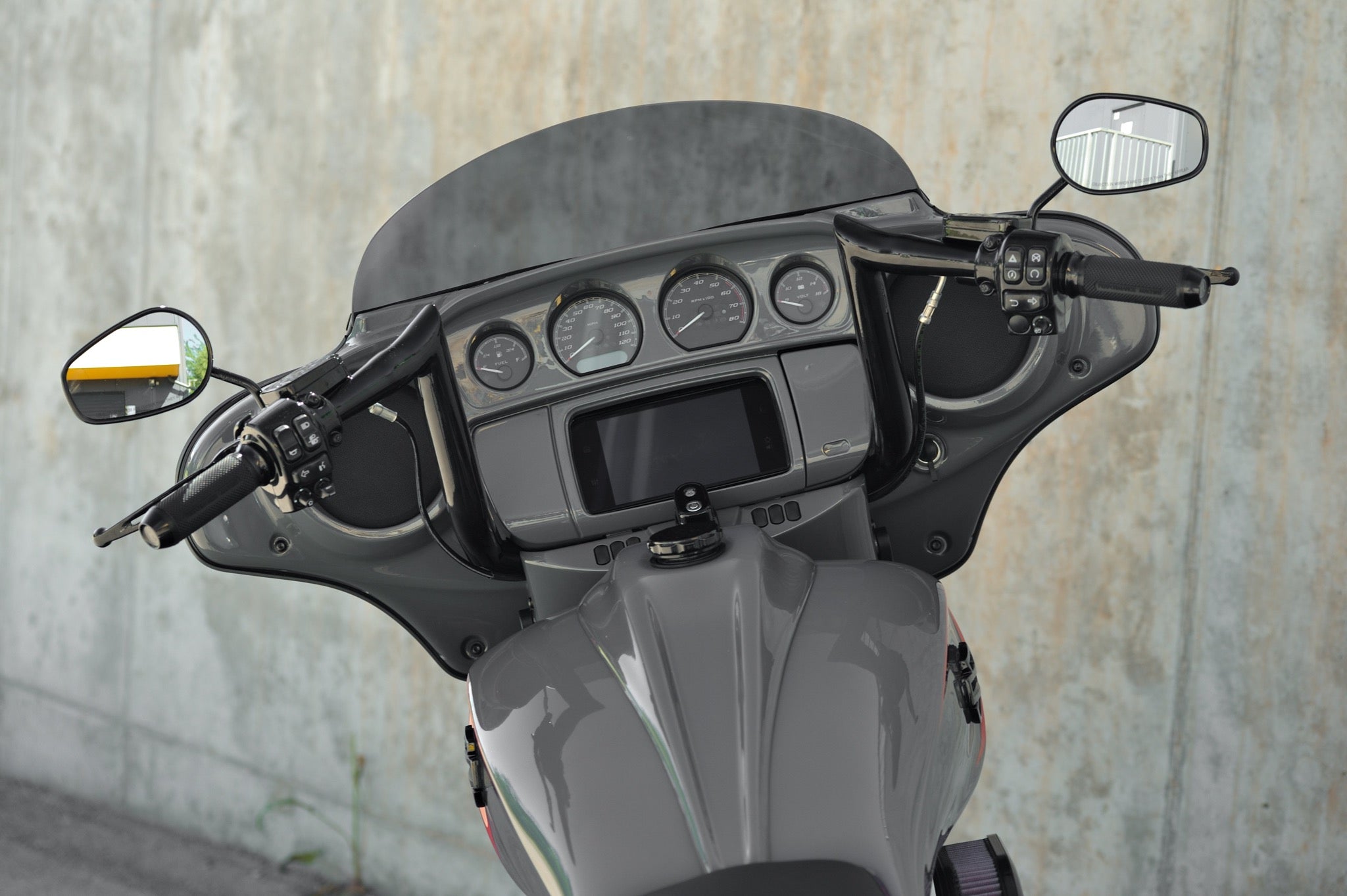 Morocco Dash Console for Harley Davidson Touring models from 2009