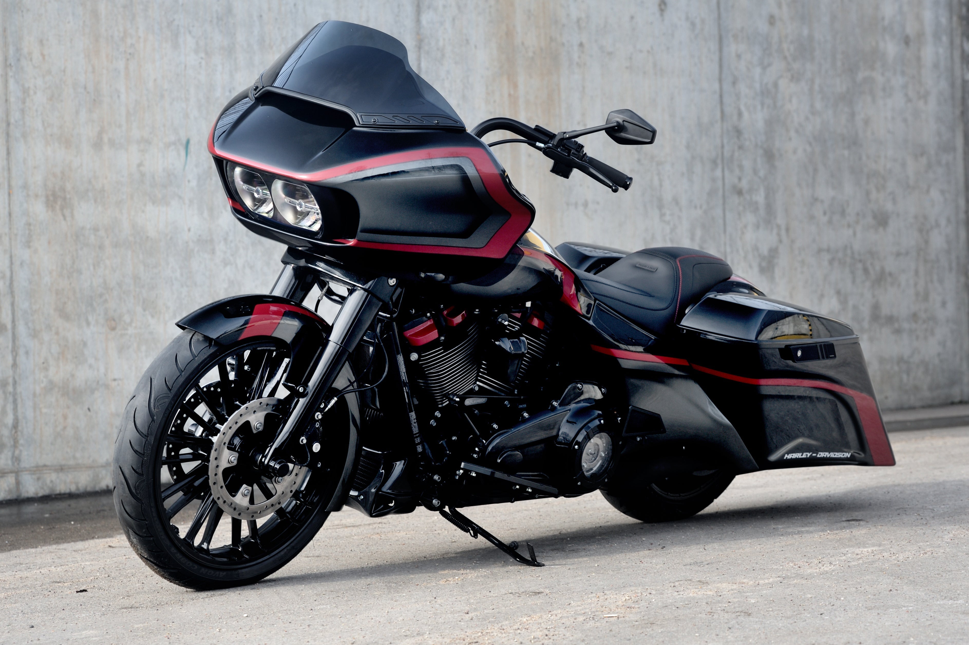 Black Series Windshield Trim for Harley Davidson Road Glide 2015-2023