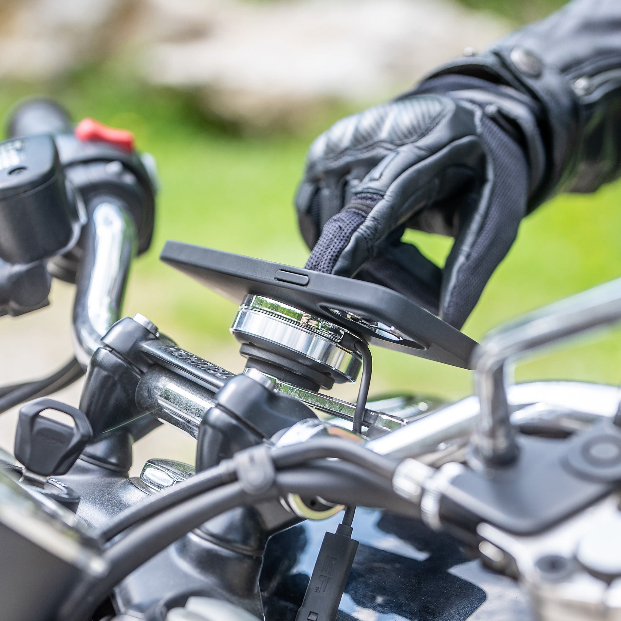 Anti Vibration Module