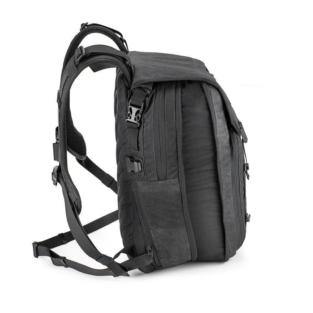 https://mctech.dk/wp-content/uploads/2022/12/rsd-backpack-expand2-black.jpg