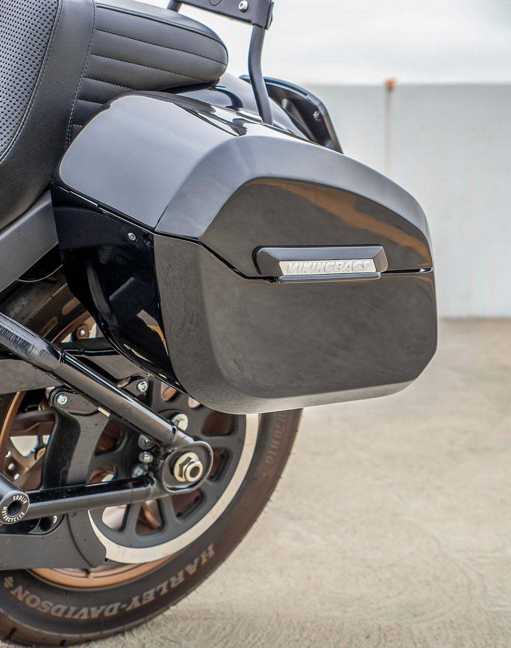 32L - Darkin Large Quick Mount Painted Hard Saddlebags for Harley Softail Low Rider S FXLRS